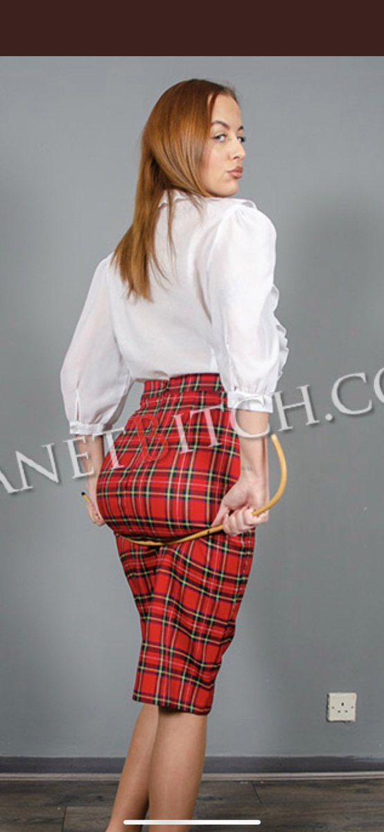 strictmissMH's tweet photo. The face behind the cane… #caning #mistress https://t.co/z2U1bf8y5P
