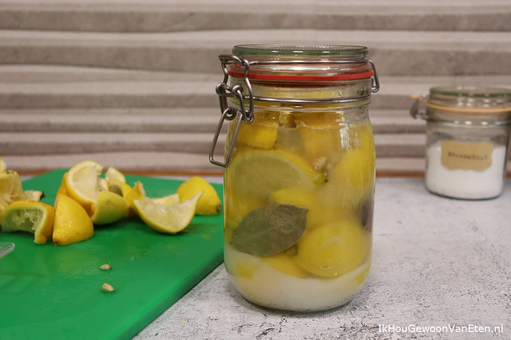 Ingemaakte citroen
Ter herinnering: vanaf eind januari stopt IkHouGewoonVanEten op Twitter. Zie de gepinde tweet op mijn tijdlijn hoe je mijn recepten kunt blijven volgen.
ikhougewoonvaneten.nl/2023/01/23/ing…