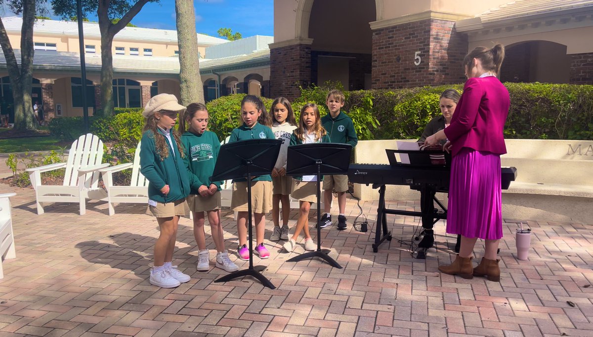 PineCrestArts's tweet photo. Check out our #PCGrade3 #PCChorus students enjoying having their voice lesson in one of our favorite #PCOutdoorLearning spaces, the Butterfly Garden. https://t.co/tH8h5KdMBR