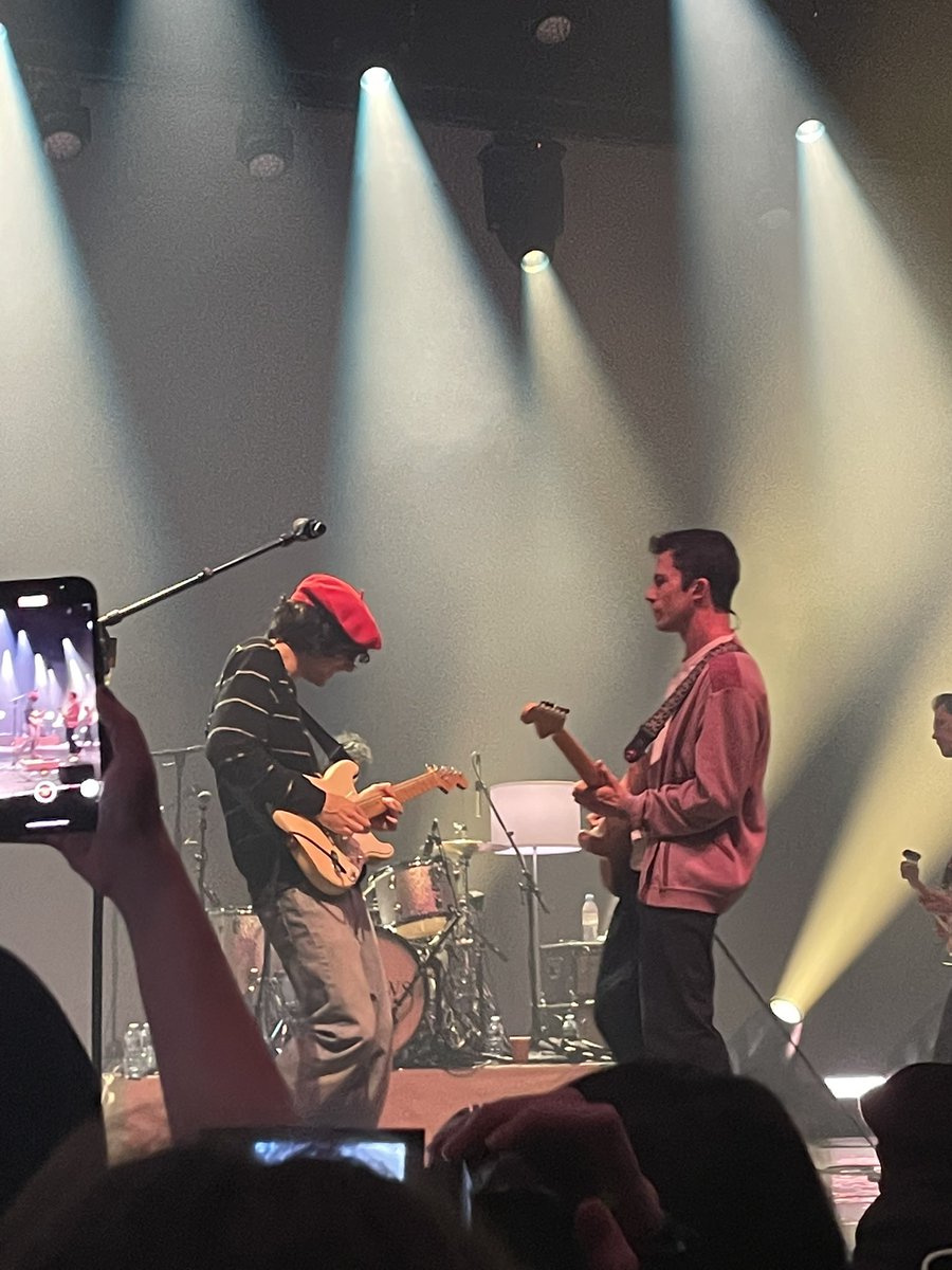 VHSPOULTER's tweet photo. BRAEDEN WORE THE BERET WE GAVE HIM IN BRUSSELS YESTERDAY?????? i’m in tears https://t.co/lf76Duzb2E