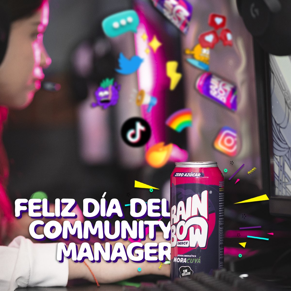 Rainbowenergy5's tweet photo. Que sería de nuestras redes sociales sin el Community Manager para darle vida, color y energía 😎👌🌈
Feliz día del #CommunityManager 👀🌈

#Rainbowenergy Una Bebida energética… ¡Pero Rica!😋🌈

Compra tus Rainbow en nuestra tienda online:
https://t.co/MJsEziJlA9 https://t.co/n6syy4Y1dP