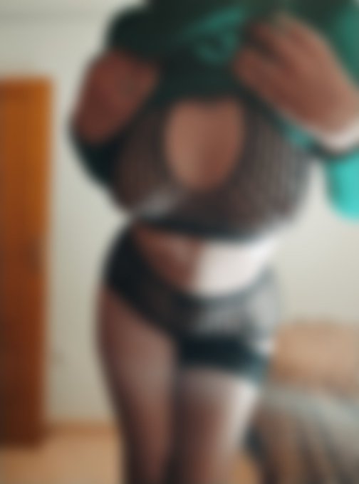 Les abonn&eacute;s ont les photos de la lingerie du jour 🎁 #onlyfansgirl #onlyfansbabe #lingerie #lingeriesexy<a href="/tag/lingerie"class="tags"><span>#lingerie</span></a><a href="/tag/video"class="tags"><span>#video</span></a><a href="/tag/panty"class="tags"><span>#panty</span></a><a href="/tag/hotgirl"class="tags"><span>#hotgirl</span></a><a href="/tag/nudes"class="tags"><span>#nudes</span></a><a href="/tag/lingeriesexy"class="tags"><span>#lingeriesexy</span></a>