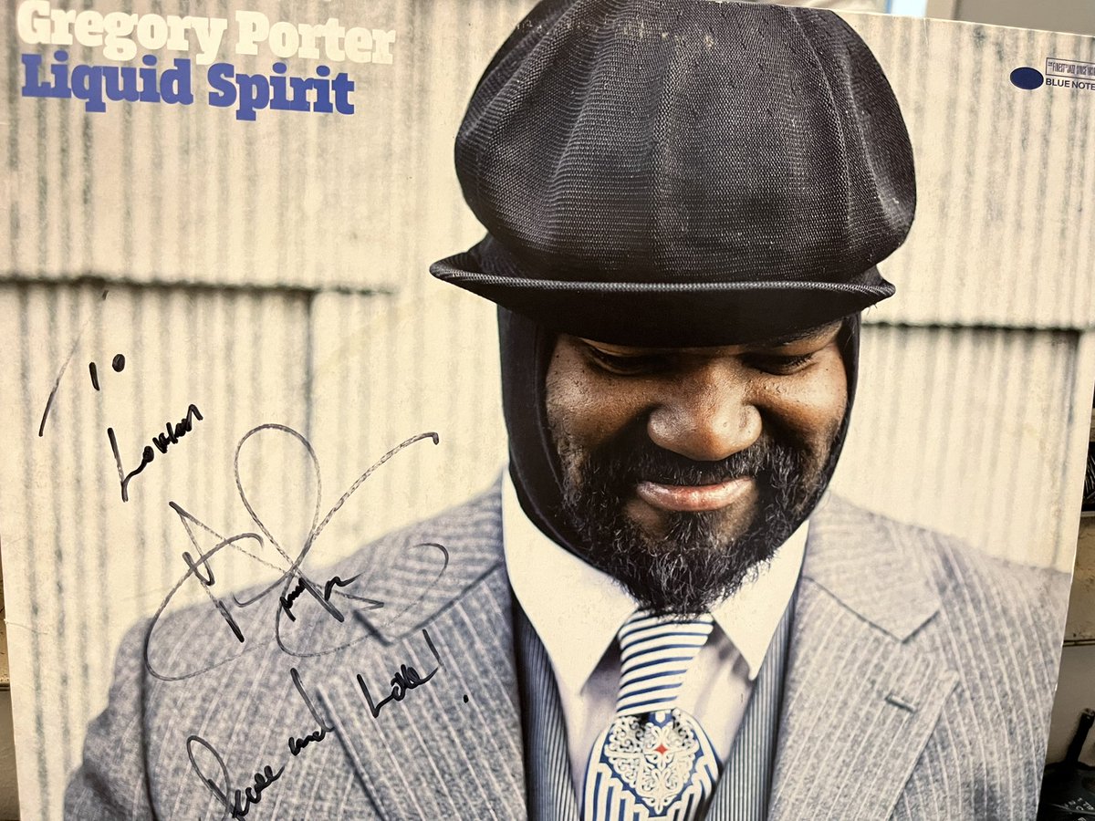LowenSmith's tweet photo. @GregoryPorter Thank you so so much. Humbled to be in your presence. Your gift is remarkable. Thank you. https://t.co/vhFTT1sNOv