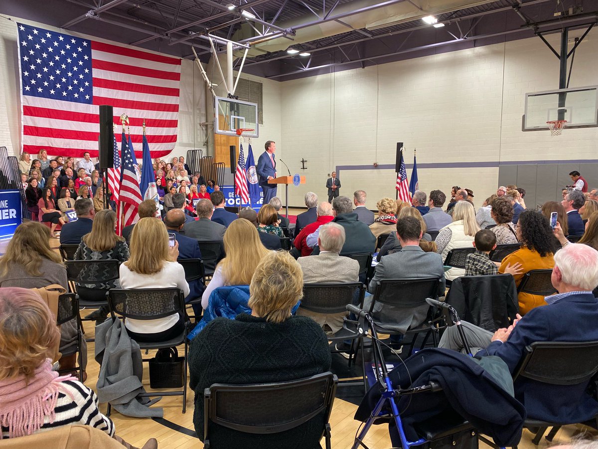 ROOZVA's tweet photo. HAPPENING NOW:

Governor @GlennYoungkin is rolling out his “Compete to Win” program – a comprehensive economic development policy to grow Virginia’s economy. https://t.co/UVbkXxET0Y