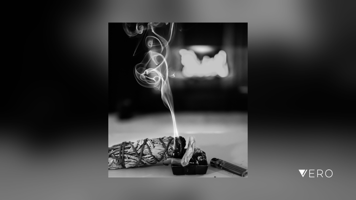 aaron_mann21's tweet photo. A new kind of smoke.
Clearing. Saged. Pure.
Take this as a sign to clear your space today. โจ
.
.
.
.
#smoke #fireplace #clearing #pure #sage #saged #palosanto #light #lighter #bnw #bnwseries #blackandwhitephotography #smoke #fibonaโฆ https://t.co/YSfOu7Fj6j https://t.co/MRzuiToNnp