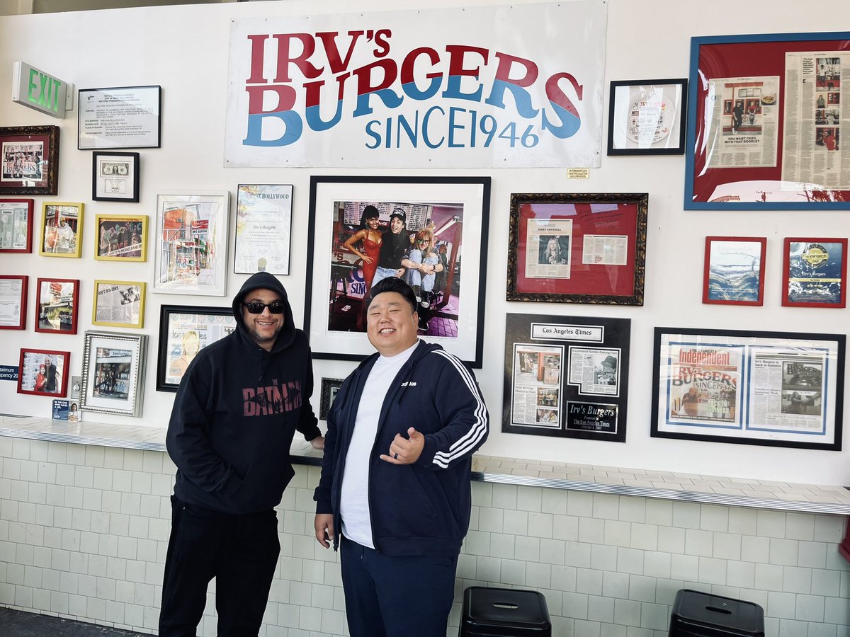 🖤 Christine tweet media