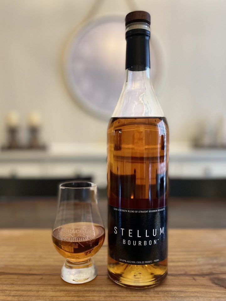 EmbraceBourbon's tweet photo. Stellum Black Label Bourbon 109.22 Proof. The real interesting part about this pour is how the finish brings together it’s complexity and character. But for the price, are you getting that much more than it’s Blue labeled sibling? Check out our review!👇

https://t.co/BDuR6tpbxG https://t.co/BGylnQYsHN
