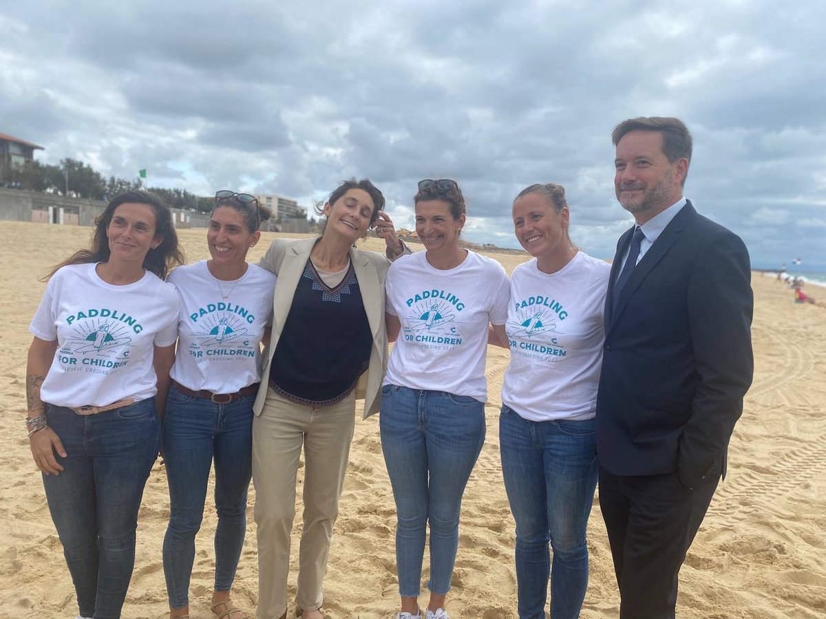 AOC1978's tweet photo. Journée internationale du sport féminin ✊
Aux championnes des podiums comme aux championnes du dimanche, je dis merci pour l’inspiration et l’exemple. Et à celles qui n’ont pas encore réussi à mettre le sport dans leur vie, je dis..allez-y, donnez-vous cet élan 💪💜 https://t.co/eB2fT1cCiG