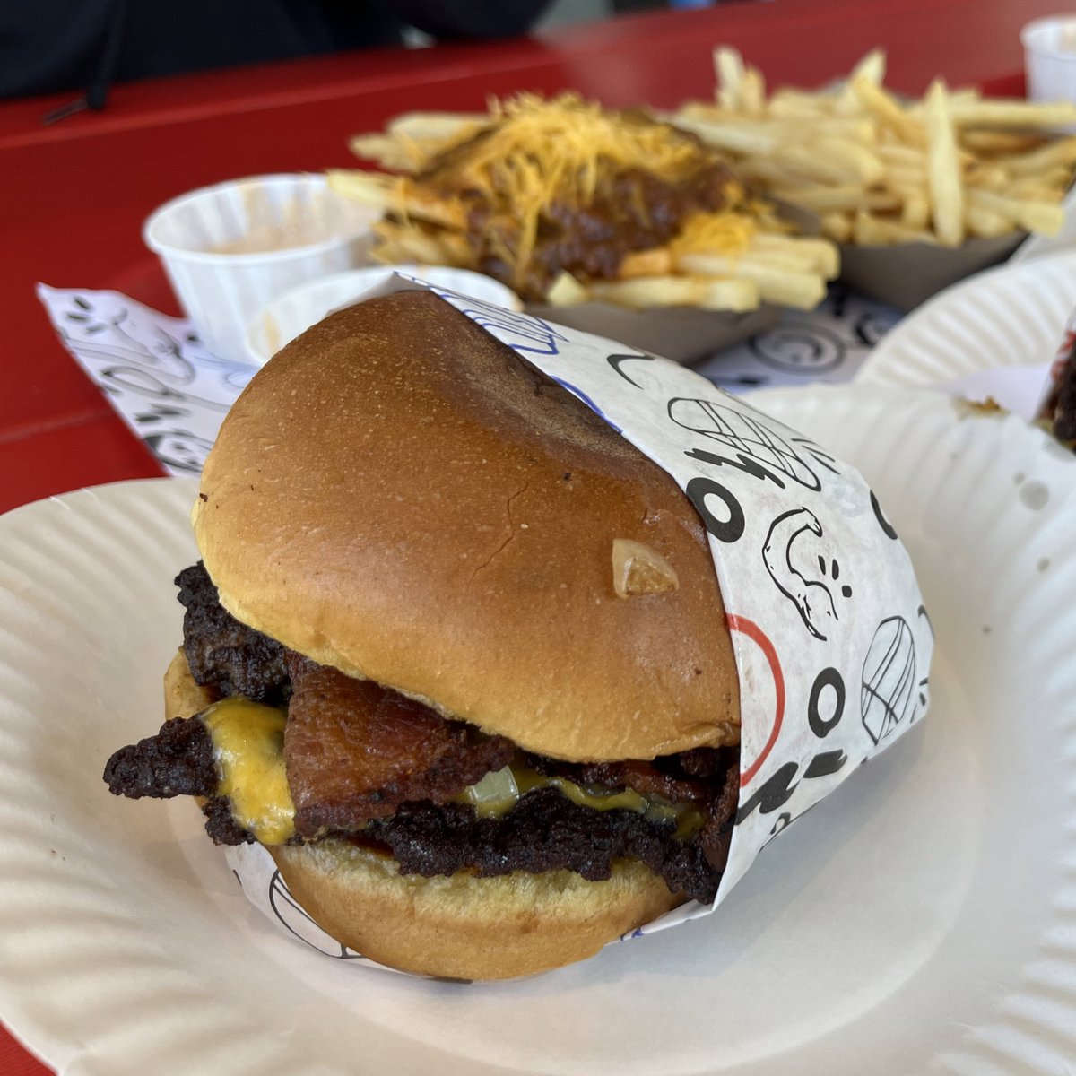 🖤 Christine tweet media