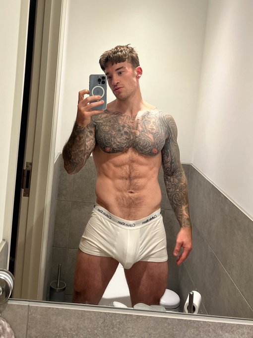 Click https://t.co/3x6d7ZQcv6 for more 🤪 https://t.co/diuk1nAyjy