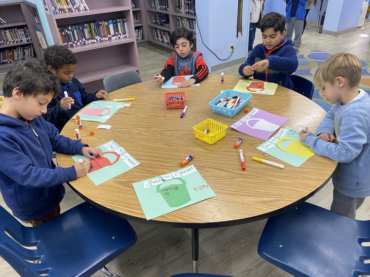 Bay Laurel kindergarteners celebrated kindness week by reading “ How full is your bucket” and drew what they can do to fill people’s bucket. ⁦<a href="/LVUSD/">LVUSD</a>⁩ ⁦<a href="/BLDolphins/">Bay Laurel Dolphins</a>⁩ #kindnessforkate