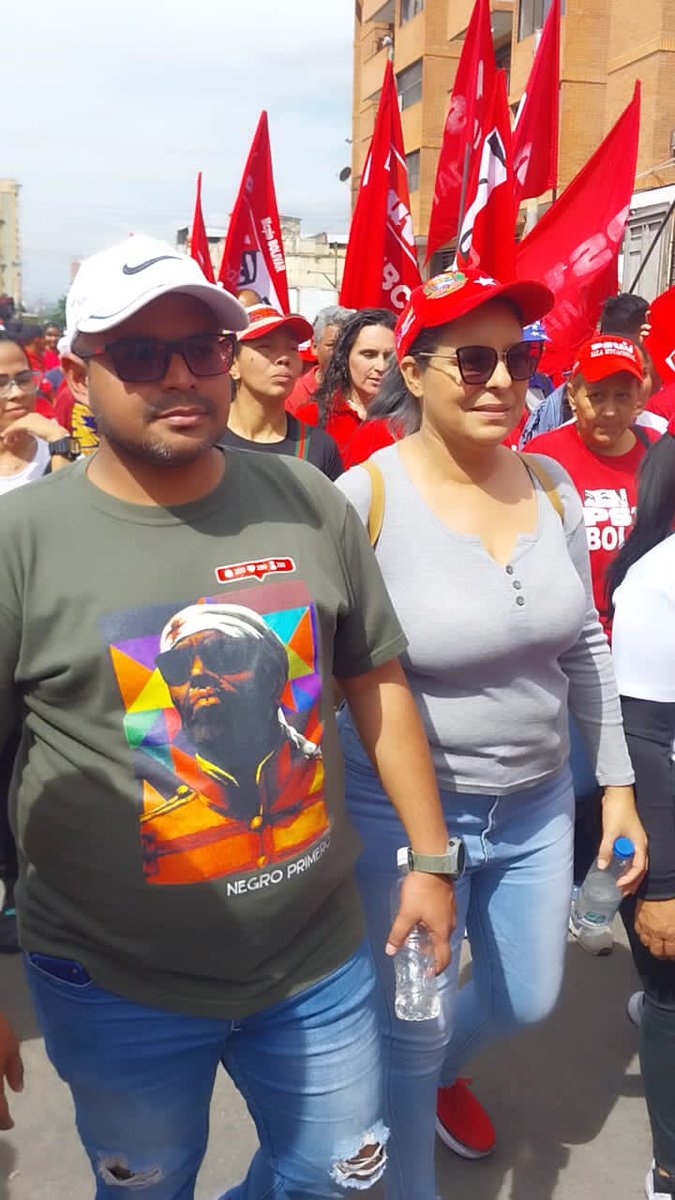 ¡Pueblo En La Calle!
Hoy nos fuimos a marchar contra el bloqueo criminal impuesto contra la patria por intereses extranjeros, estamos movilizados en defensa de la revolución y nuestro Presidente conductor de victorias <a href="/NicolasMaduro/">Nicolás Maduro</a> 
#ConMaduroVamosPaLante