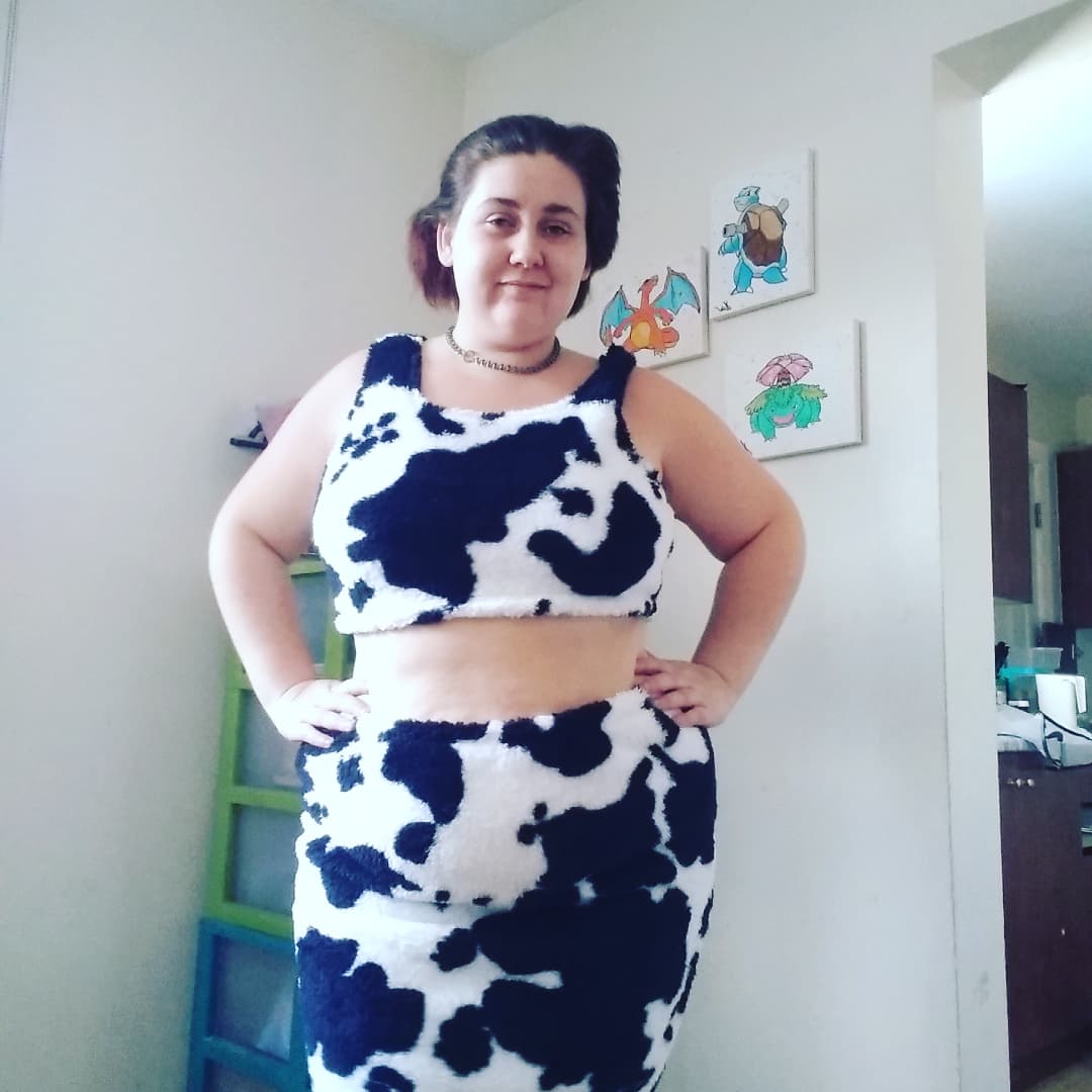 Got called a cow a lot growing up cuz I've always been bigger. Jokes on y'all, I look hella cute. Moo. 🐄🐮

#plussize #plussizefashion #cowprint #cuteoutfit #fatandfabulous