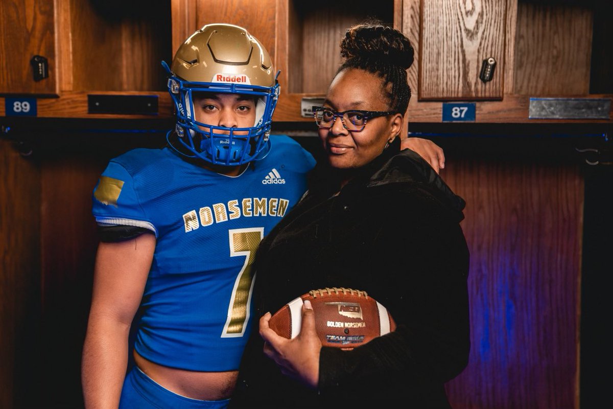 darieon_j's tweet photo. Blessed to say I am 100% committed to @Norsemen_FB thank you friends and family for believing in me also thank you @CoachCrissup and @CoachFrenchers and “All glory to God!” https://t.co/i1nrpkOVil