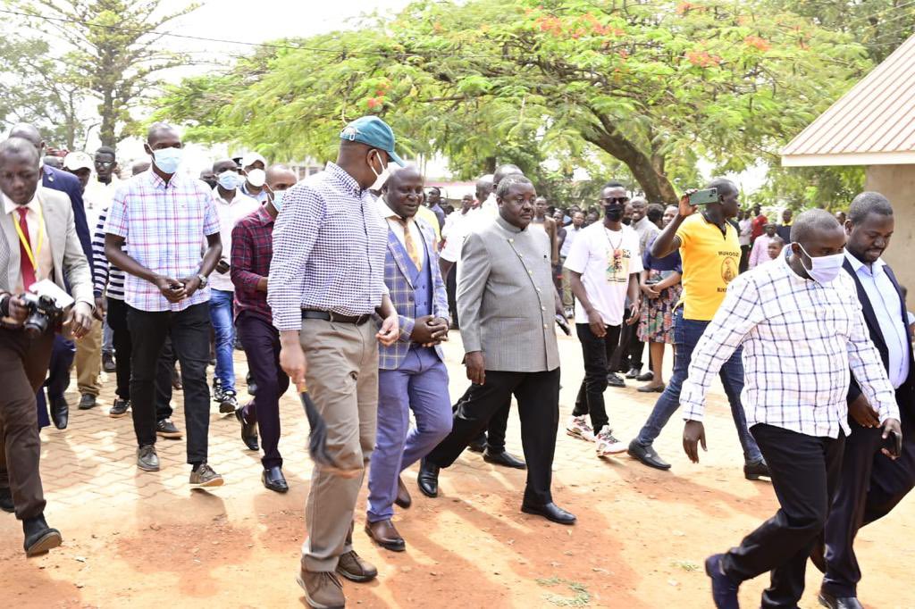 mkainerugaba's tweet photo. ….for I was hungry and you gave me food, I was thirsty and you gave me drink, I was a stranger and you welcomed me,...I was a prisoner and you visited me....... Mathew 11:25-28 https://t.co/GJSuBPKlhd