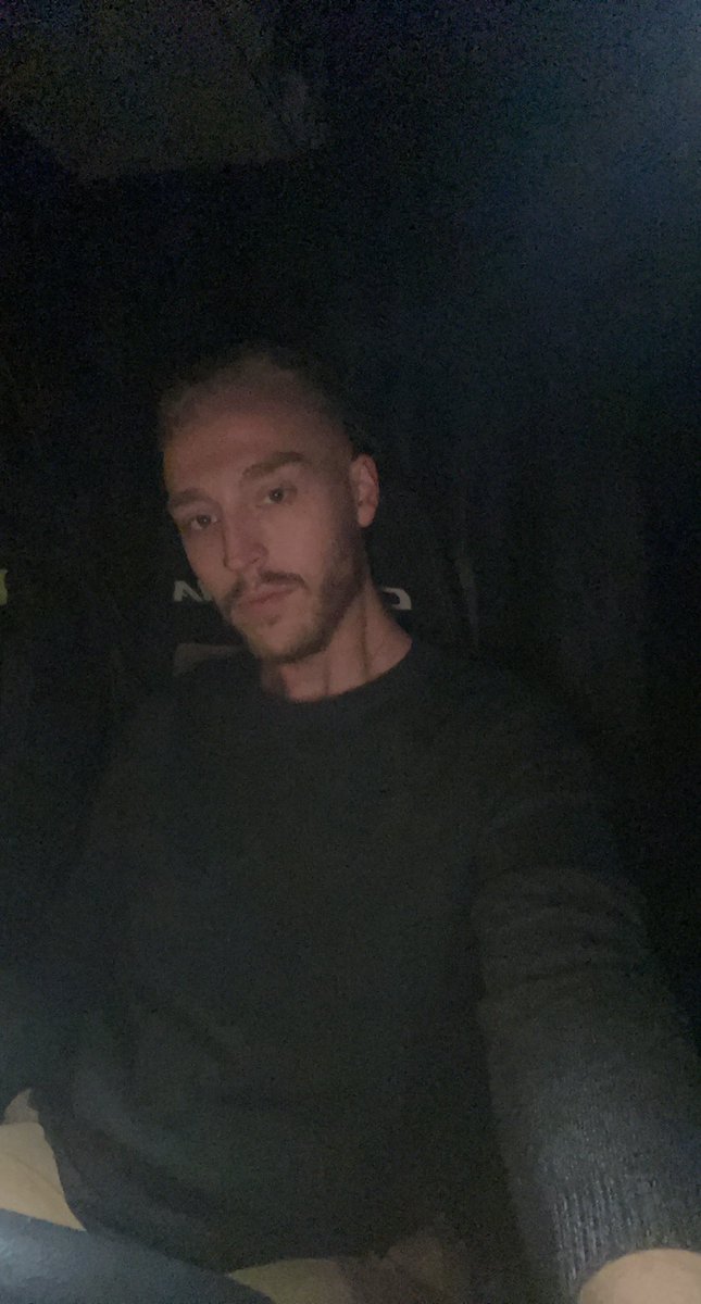tysenoj's tweet photo. Trucker daddy vibes 🤠 🚛 https://t.co/YLaUXYnXu6