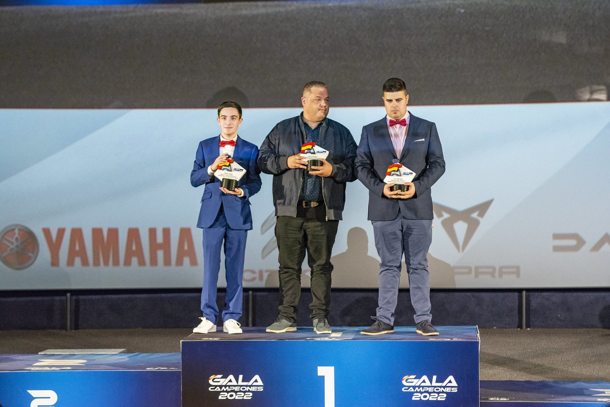 Ulises Santana tweet media