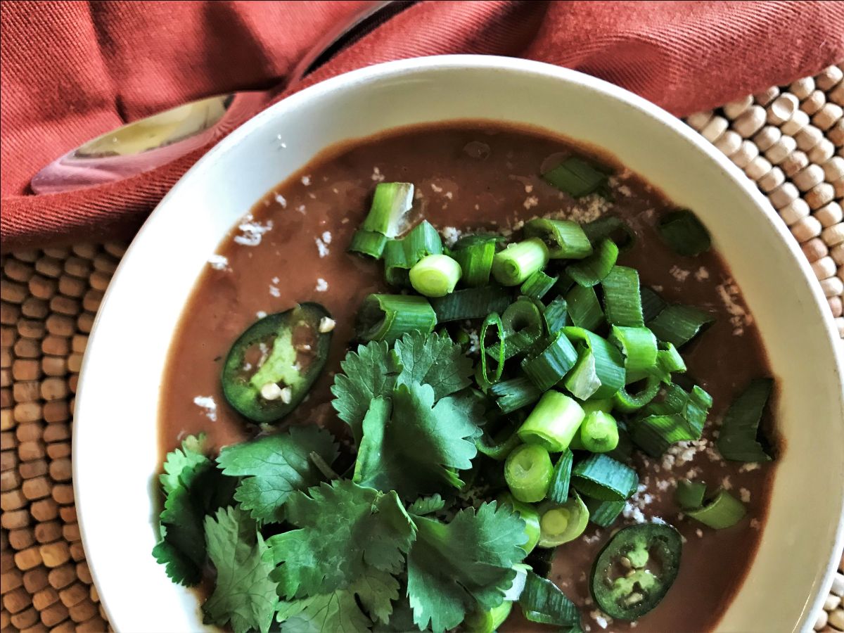 AdventureKitche's tweet image. This week: It's Week 3 of our free series Let's #CookMore in the New Year! This week is all about #batchcooking and other strategies to help you #thinklikeachef . - mailchi.mp/adventurekitch…