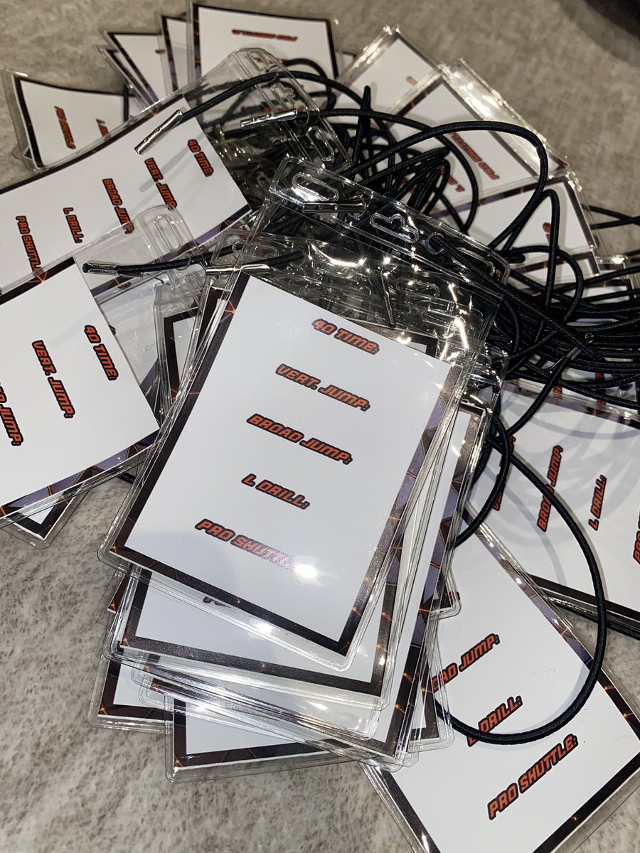 raw_yogijuice20's tweet image. Badges are here! Register for Speed Combine today! Youth ages: 6-13 yrs
 &amp;amp; High School ages: 14-18 yrs are welcome to join! DM me for any questions 🤙🏾#speedcombine