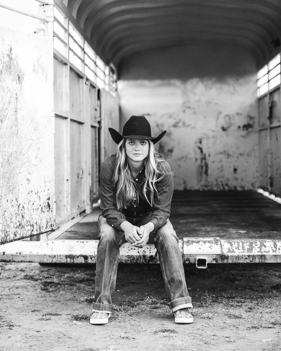 AmericanHatCo's tweet photo. Grit and determination are all a girl needs to be unstoppable. 

📸PC: @allinippert_ @curlcreekphoto https://t.co/R26aw90iOz