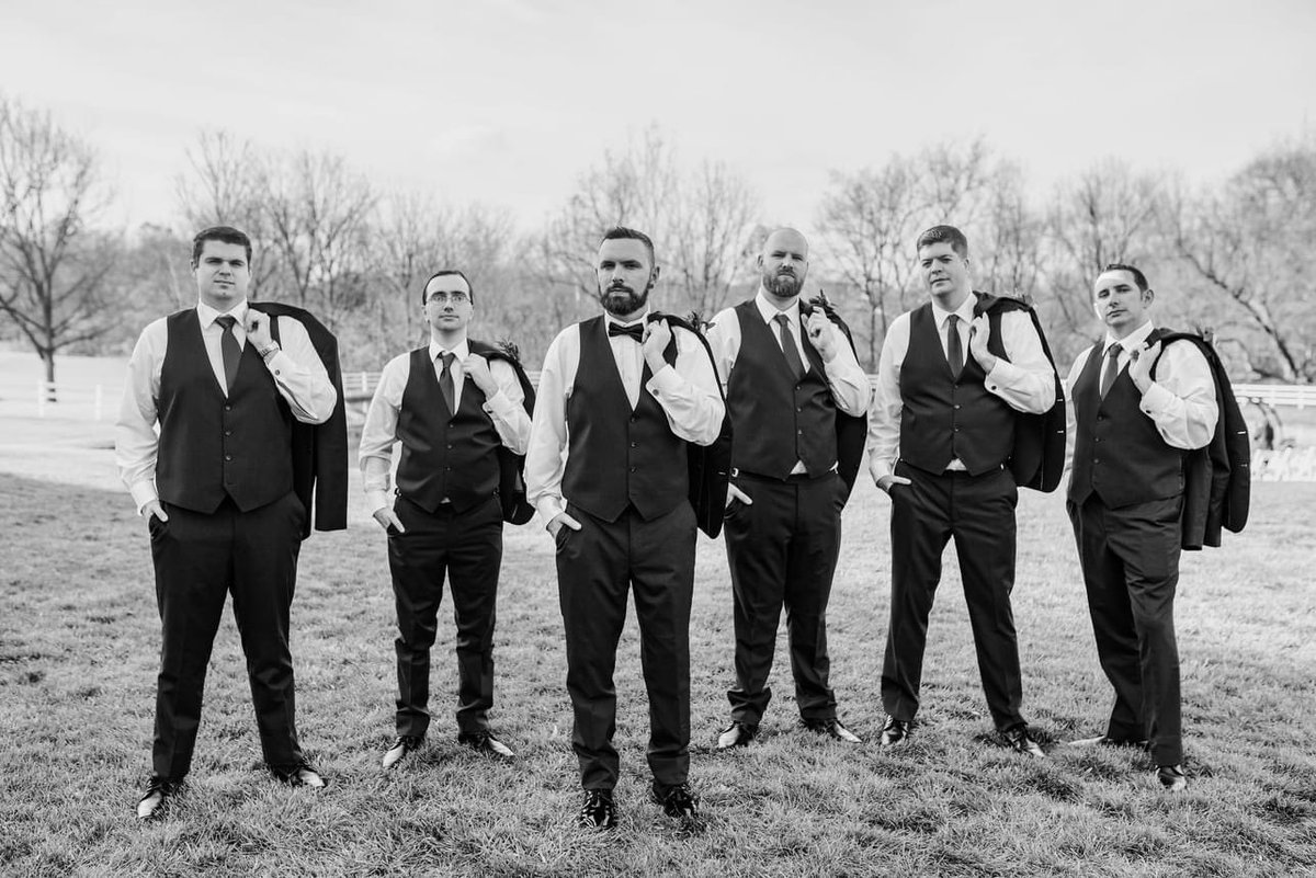 KateYouHandleIt's tweet photo. To say we had an amazing time at my brothers wedding would be an understatement https://t.co/bRYZAMlPsD