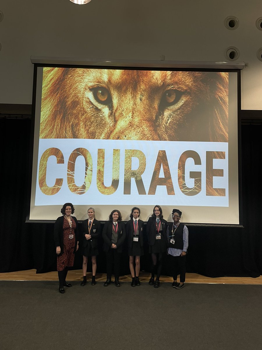 hscott8's tweet photo. @NewmanRCCollege Thank you so much to @MankotoMs Mrs Davies and  our courageous students for delivering such an informative assembly 🏳️‍🌈👏 https://t.co/Qcm6xnJb6V
