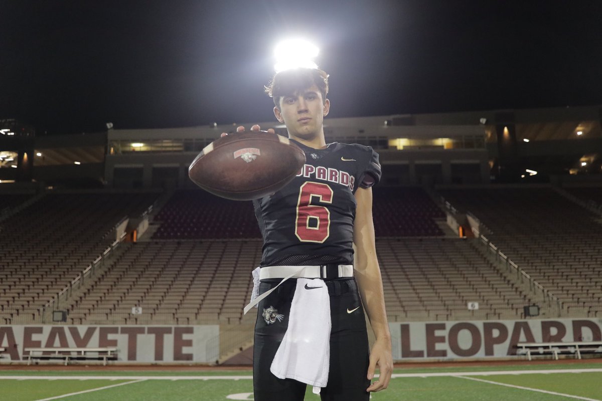 Kamden Sixkiller (@kamden6k) on Twitter photo After a great official visit, I am blessed to receive an official offer from <a href="/LafColFootball/">Lafayette Football</a>
<a href="/NNCoachJones/">Justin Jones</a> <a href="/QBCoachMoore/">Rocky Moore, M.Ed</a>
<a href="/seancooper_C4/">Sean Cooper</a> <a href="/CoachWBoyd/">Walter Boyd</a> After a great official visit, I am blessed to receive an official offer from <a href="/LafColFootball/">Lafayette Football</a>
<a href="/NNCoachJones/">Justin Jones</a> <a href="/QBCoachMoore/">Rocky Moore, M.Ed</a>
<a href="/seancooper_C4/">Sean Cooper</a> <a href="/CoachWBoyd/">Walter Boyd</a>