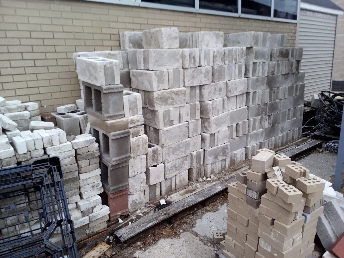 EHOVEworks's tweet photo. One of our @EHOVEct students shares about their experience in the program. “Something I didn't know about Construction Tech before I joined EHOVE was we do more than woodwork, we also do plenty of concrete and masonry work!” #EHOVEvips #EHOVEvip https://t.co/DCT2NWlGCT