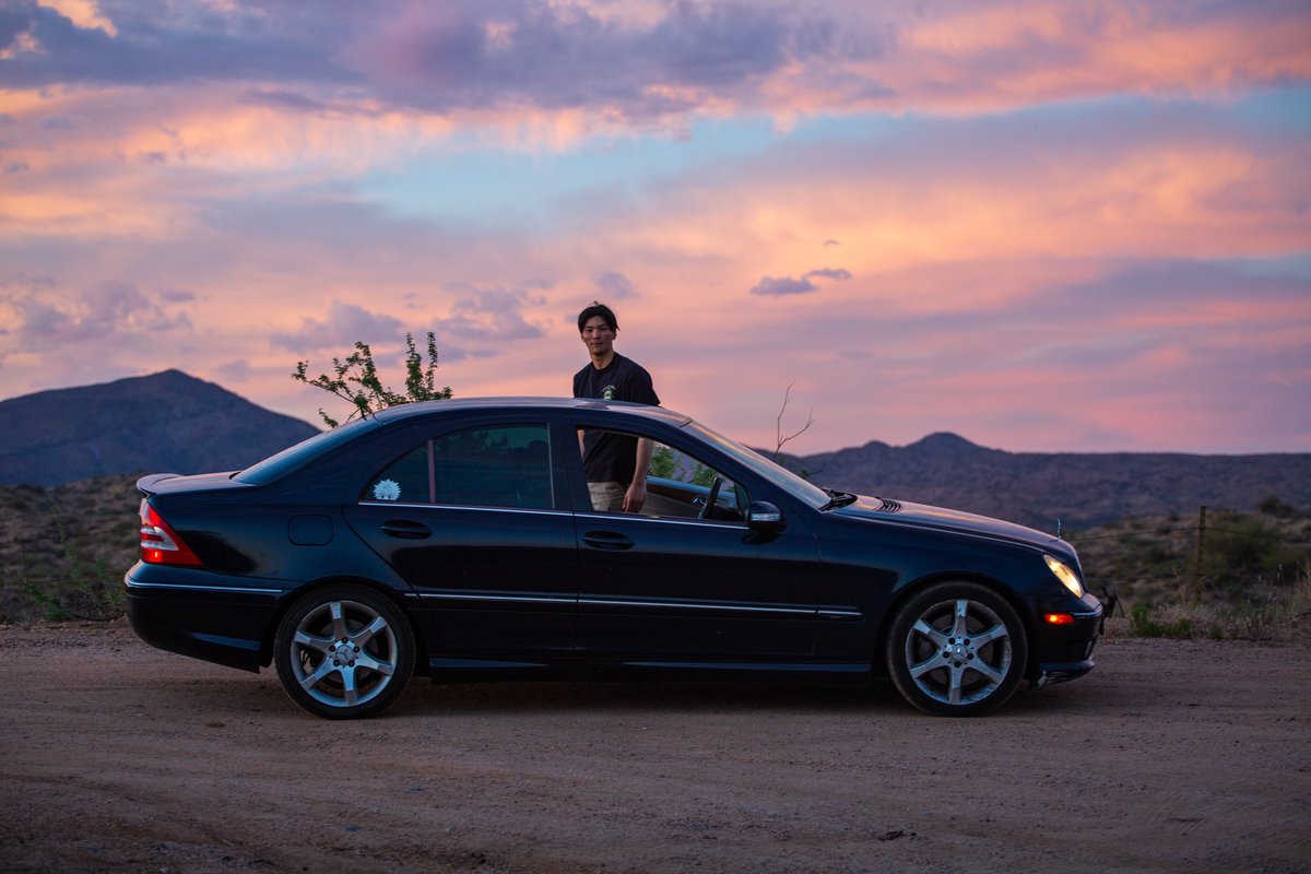 f80kai's tweet photo. Pics of your daily and 1 reason you like it:

who else can say they be rowing gears in a benz

pc: @ballpicsneeded if anyone in az is looking for sweet pics https://t.co/Fkxr9OsO2L