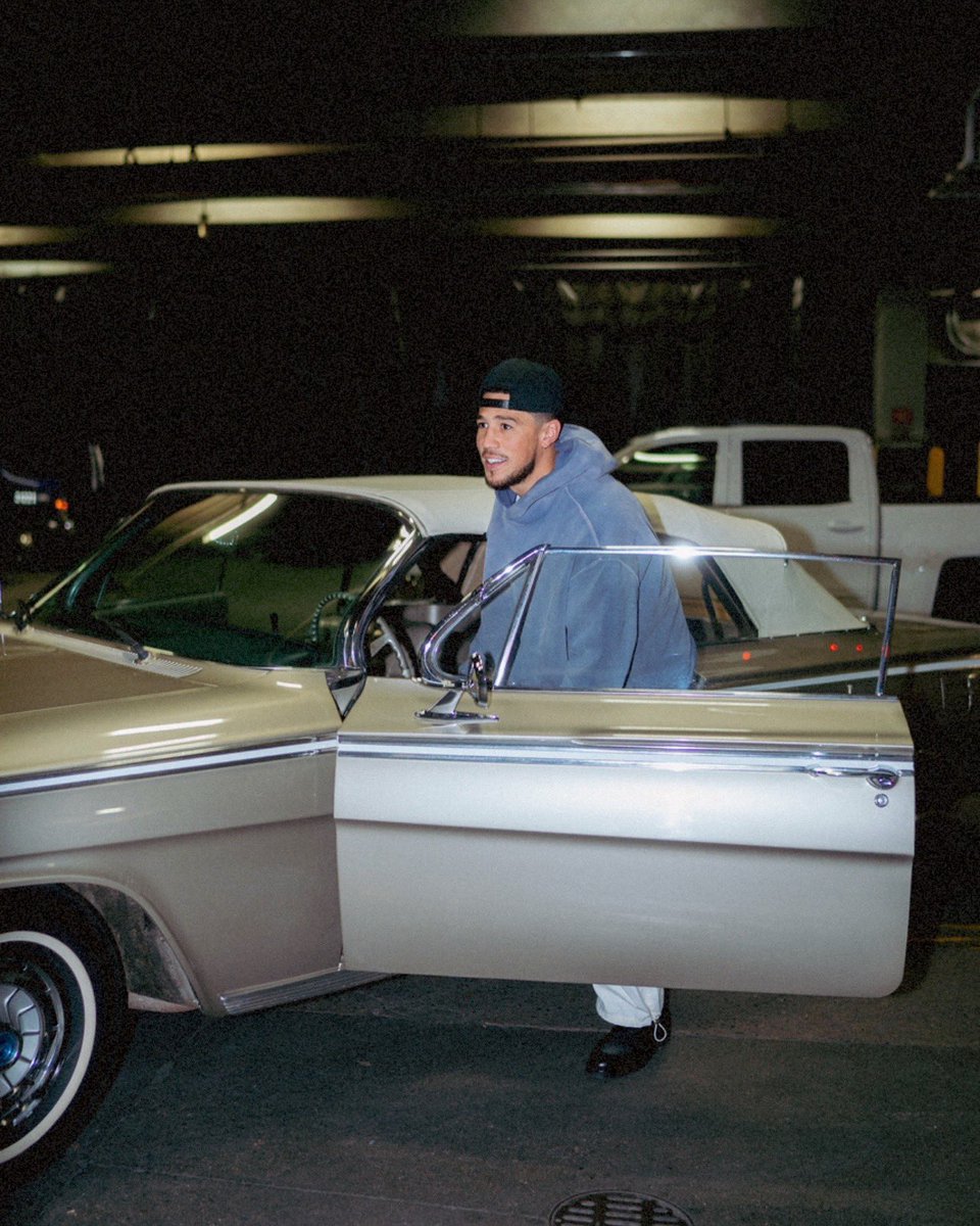 Savagee's tweet photo. Cruisin' down the street in my 62* 

Shot by me 📸 https://t.co/nfqG3eO9iP