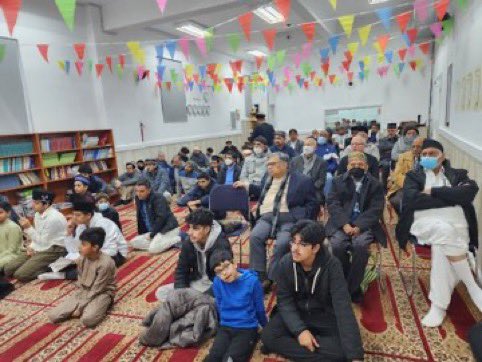 waseemsayed's tweet photo. AssalamoAlaikum. Peace. This is how we must respond to hate mongers desecrating sacred scriptures: All across the US Ahmadi Muslim celebrating the life of #Muhammad, peace and blessings of Allah be upon him, together with all fellow American brothers &amp; sisters. Allah be praised. https://t.co/xSy3yEiIUo