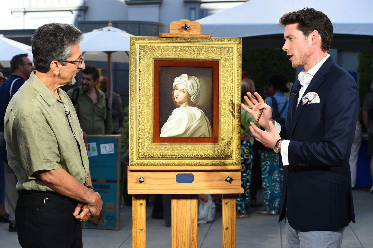 GBH's tweet photo. The seven greatest words in @RoadshowPBS culture: "Do you mind waiting for a producer?" 

Ahead of June's production tour stop in Sturbridge, @masslivenews goes behind the scenes of @GBH's #AntiquesRoadshow with @MarshaBemkoEP:  https://t.co/jz83B627yj https://t.co/Ptv6OpLSyr
