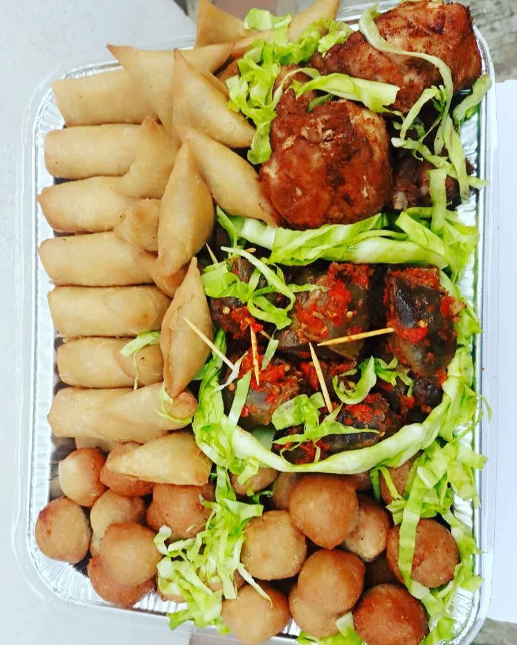 fweshofficials's tweet photo. Healthiest Struggle ahead with Healthiest Choice at FWESH! Choose to dine best with us always. #smallchops #abeokutasmallchops #fwesh #fweshbasketsfoods #FWESHmakesRightsmallChops https://t.co/HmfFS2r7X0