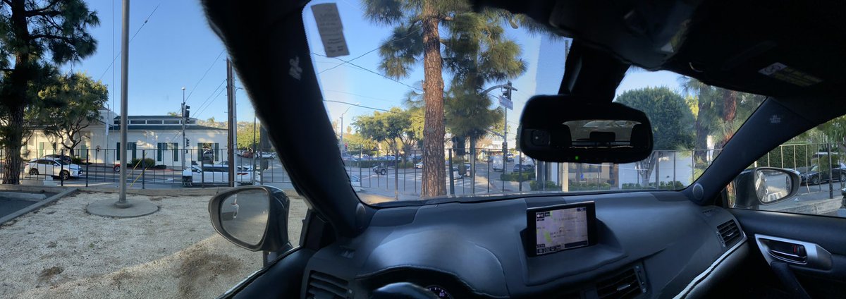 RealRonNips's tweet photo. Make-out point, or as some call it, the far corner parking spot at the Beverly Hills Ralph’s https://t.co/VFEco57xCi
