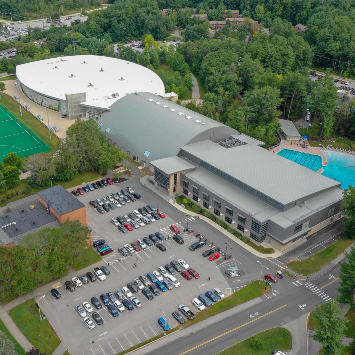 Due to the weather, the HRC will close at 9pm tonight (Jan 23).