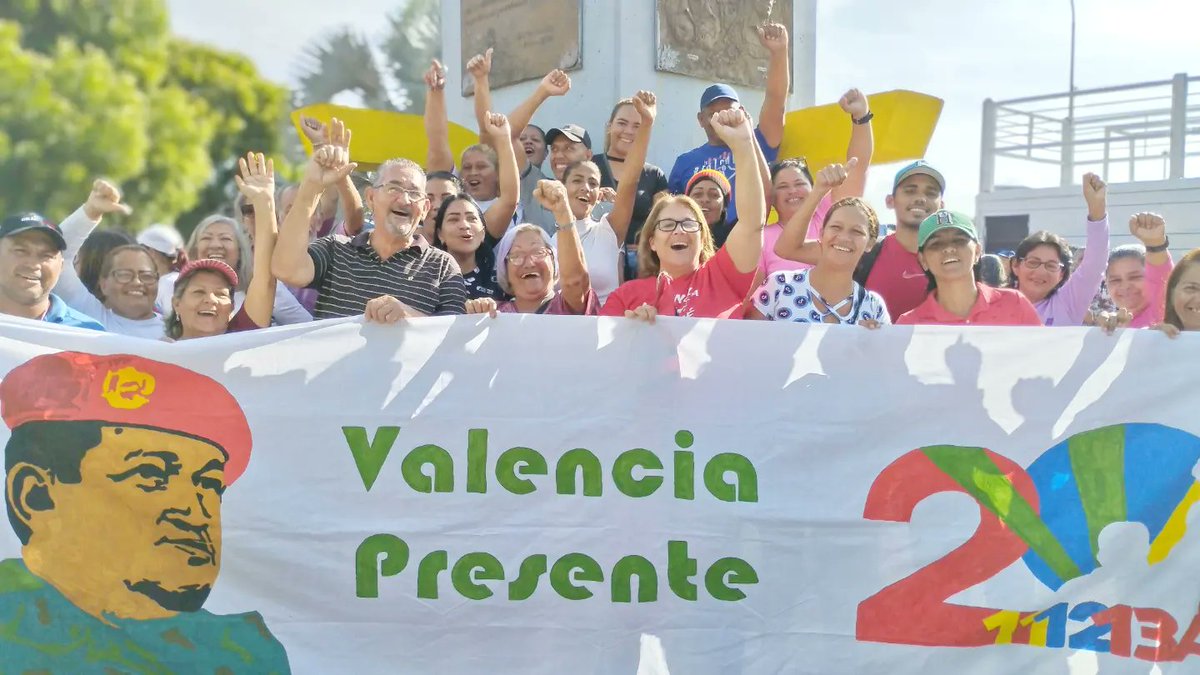 ConcejalDavidF's tweet photo. #23DeEnero
#MarchaPatriota
#ContraElBloqueo
#Valencia
#ParroquiaMiguelPeña
#OrganizarUnirSumar

@PartidoPSUV
@FidelVsquezPSUV
@jcfuenmayor
@ValenciaConcejo https://t.co/3Gm6MTGqst