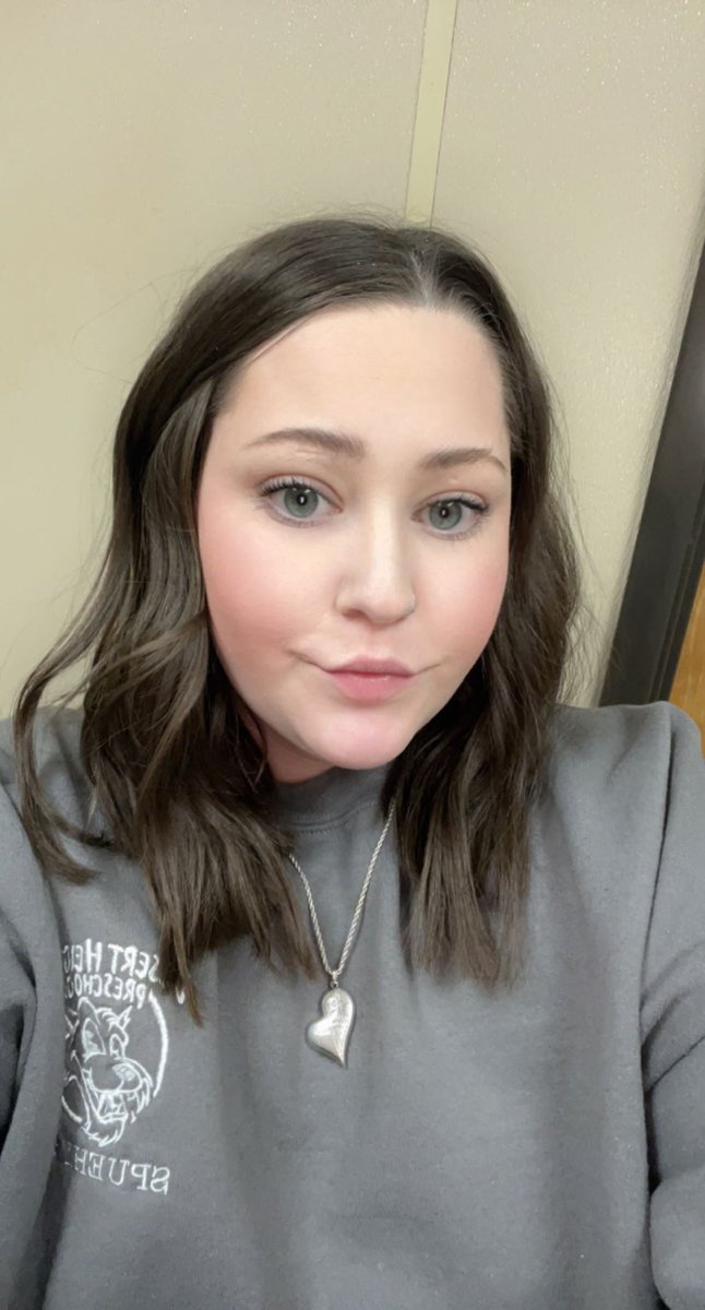 DelaneySpuehler's tweet photo. New hair💇🏻‍♀️ https://t.co/qY4ab3bX6O