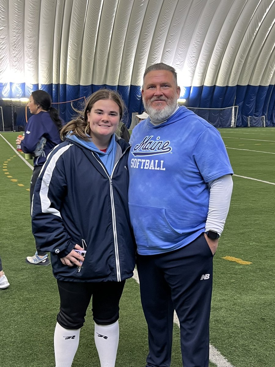 AnnaKlein723's tweet photo. Thank you @Maine_Softball for a wonderful camp! I had a lot of fun and I learned a lot! Big thanks to the coaches and players for making a great camp! Go black bears! 🐻🤍💙 @CoachBigDub @coachjordanfitz https://t.co/tvutzP5mB0