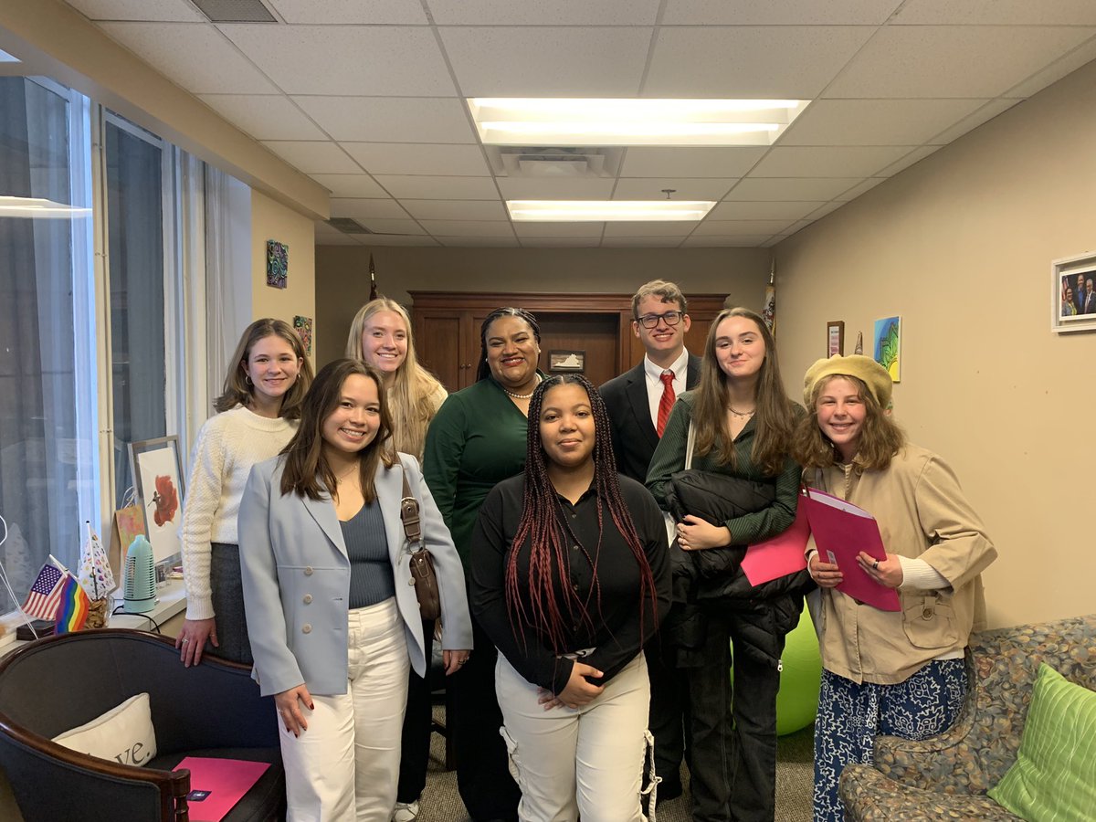 mamontgom's tweet photo. Today, representing @genratify @genratifyva as part of @CoVAFuture , alongside some amazing youth organizers, I met with members of the Virginia General Assembly to demand the protection of reproductive justice and bodily autonomy in the Commonwealth. https://t.co/q4Iv0qrjcV
