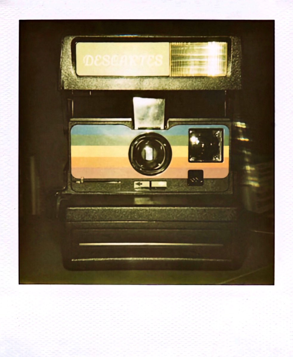 DESCARTES。2009年。
Polaroid 690 TZ Artistic
#polaroid #filmphotography #instantphotography #polaloid600 #descartes