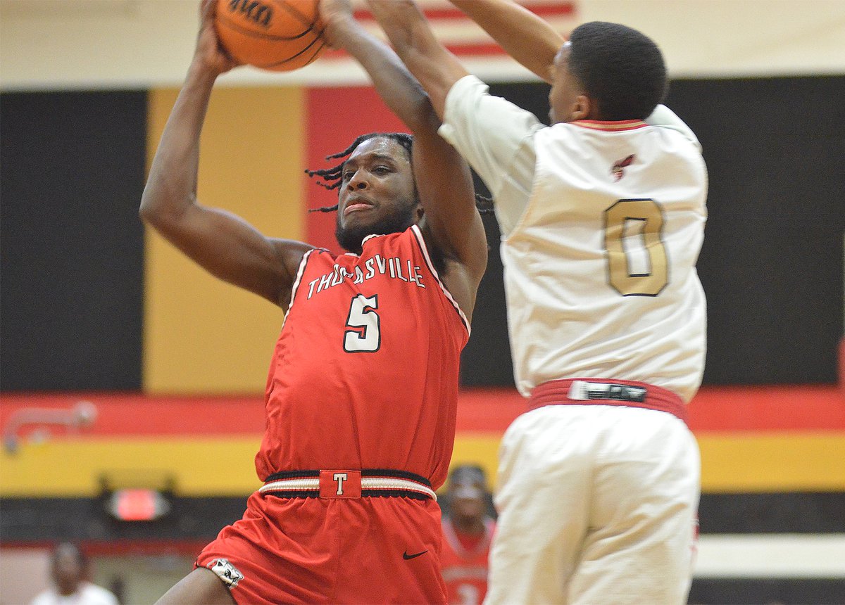 Hornets escape with win over Thomasville hpenews.com/thomasville_ti… via <a href="/hpenews/">HPE News</a>