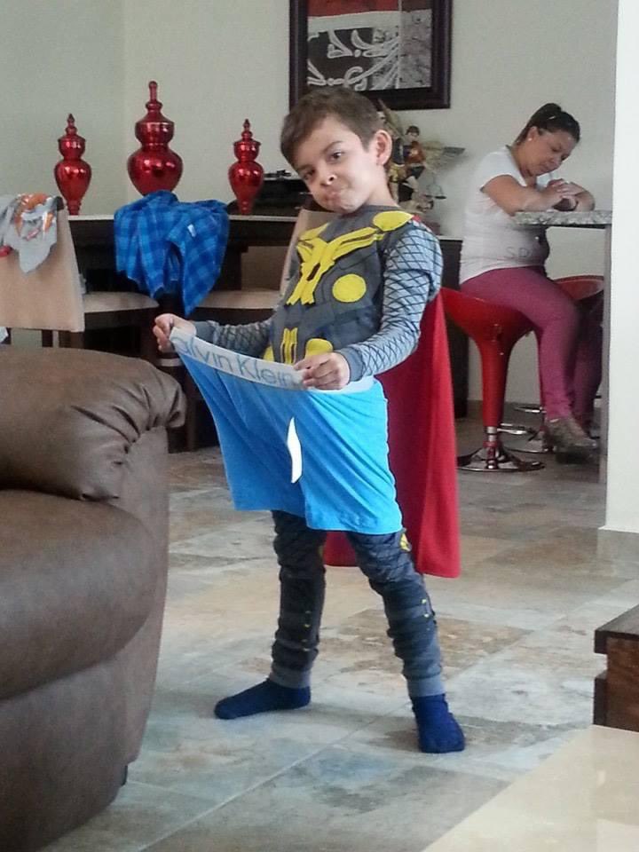 fabricioogg's tweet photo. Mi yo Niño era un icono https://t.co/AbTNlBSiPT