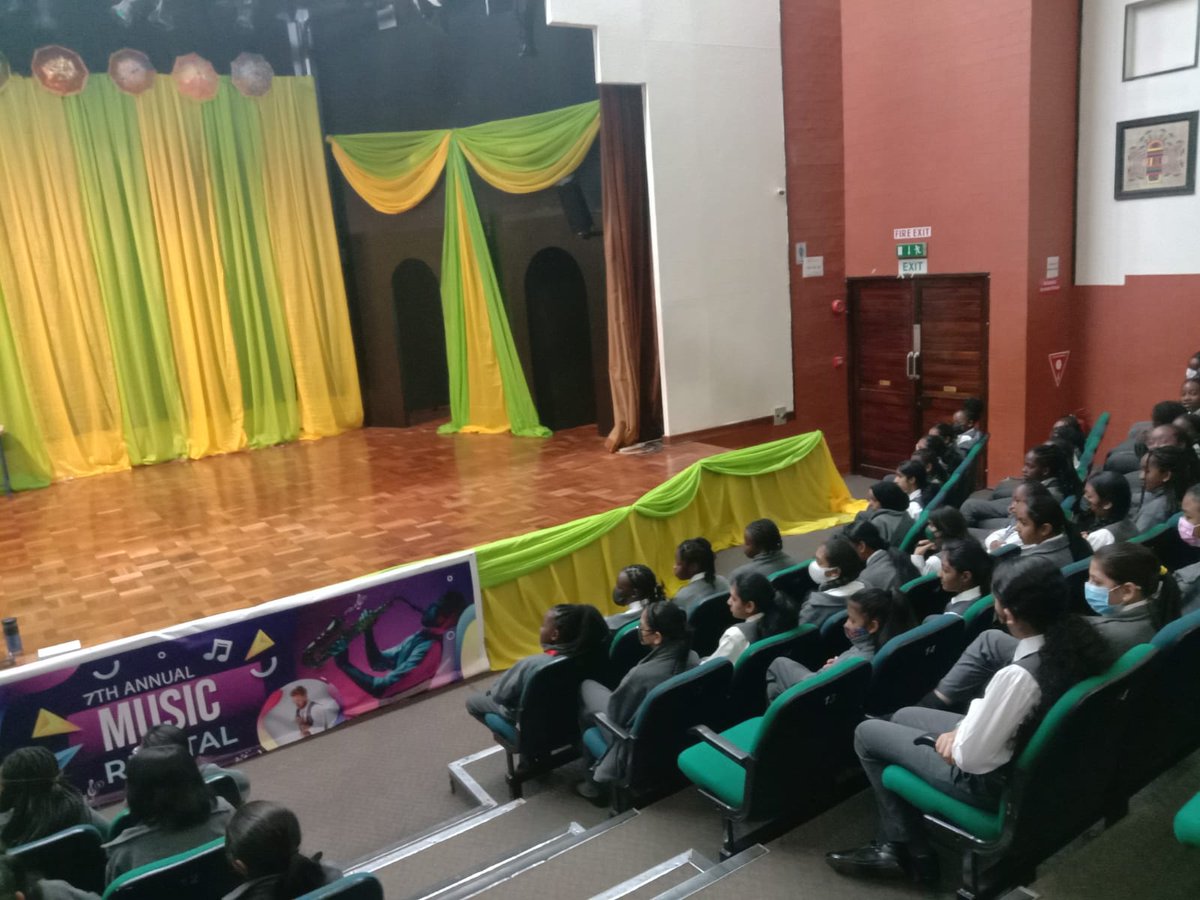 OA_Nairobi's tweet image. JUNIOR HIGH - Year 7 puberty talk for the girls

“When you give joy to other people, you get more joy in return. You should give a good thought to happiness that you can give out.”
— Eleanor Roosevelt

#oshwalacademynaiorbi #juniorhigh #pubertytalks #studentsmotivation #staysafe