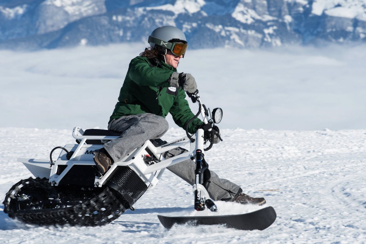 Connaissez-vous le #moonbike? On vous dit tout ce matin dans les infos de <a href="/BenjaminBardel/">Benjamin Bardel</a> <a href="/npyski/">N'PY ⛷</a> <a href="/StationArtouste/">Artouste</a> bon réveil!