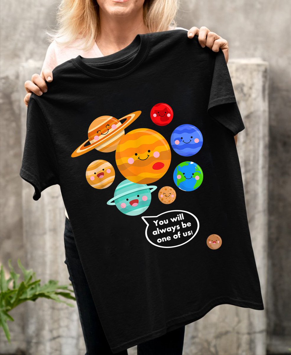 monicaognitanto's tweet image. buongiornissimo splendente,🌞 amici twitteri!!
😃🖖🌍💙💙💙🚀
nonostante la sua "fine", il piccolo #Plutone🌚 ha ancora tanti amici nel Sistema Solare, che lui contraccambia commosso e felice.. 😉😊💕👍