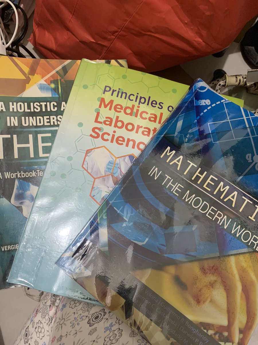 hjwcartz's tweet photo. wts lfb ph only

first yr college books ! 📚 

— principles of medical laboratory science 1 (200 pesos) 
— understanding the self (100 pesos)
— math of modern world (100 pesos)

all in good condi, 2nd hand / some have annotations and highlights 

t. pmls mmw uts medtech https://t.co/TWLwZSBQN6