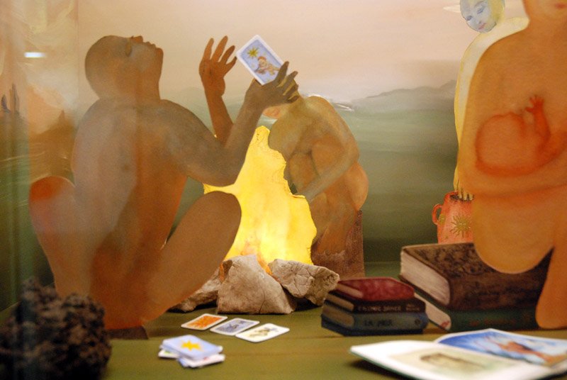 FranceFineArt's tweet photo. [agenda culturel] #expo Karine Rougier "Nous qui désirons sans fin" Prix #DrawingNow 2022 @DrawingLabParis #ITW #artiste représentée par #galerie @EspaceAVENDRE  #karinerougier #podcast à écouter @FranceFineArt https://t.co/TfZUjXp769 https://t.co/K5Uw8gzynk