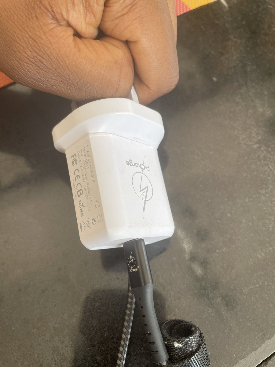 Pichargeng's tweet image. Each day moves so fast that only those who charge fast win daily. 

What are you doing to move faster than others today? 

#picharge #chargefast