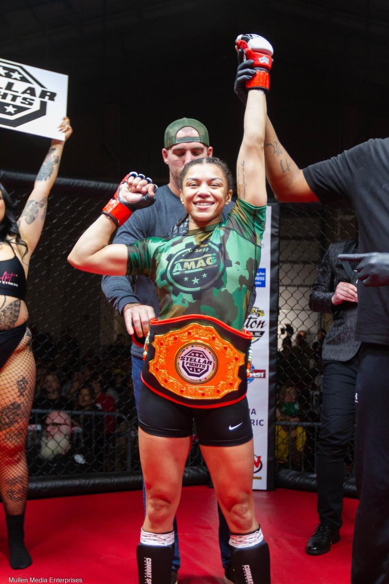 JonnaWoodMMA's tweet image. Won by first round knockout 🔥 
Thank you god for giving me such and amazing team 🙏 and thank you to everyone for supporting me! #mma #bjj #HIGHLIGHT #knockout #fighter #womensmma #titlefight #stellarfights #Champion