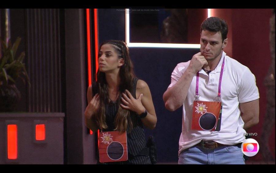 ZAMENZA's tweet photo. "Eu entrei no quarto chorando dizendo que queria falar muito com a Bruna." (Key)

Deve ter sido no dia que o Alexandre de Moraes foi preso. #BBB23 https://t.co/XD0wgFMT3e